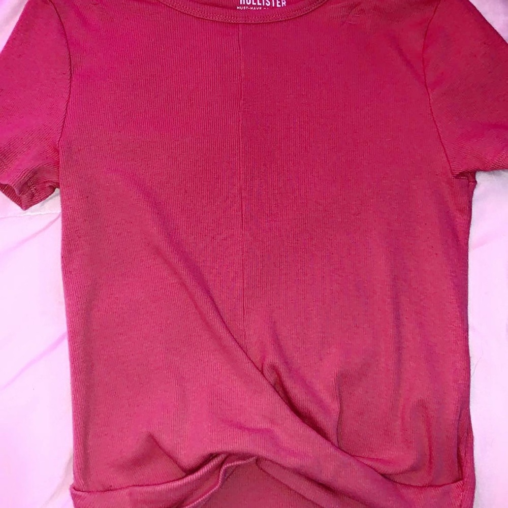 hollister crop shirt